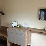 Braun Hotel *